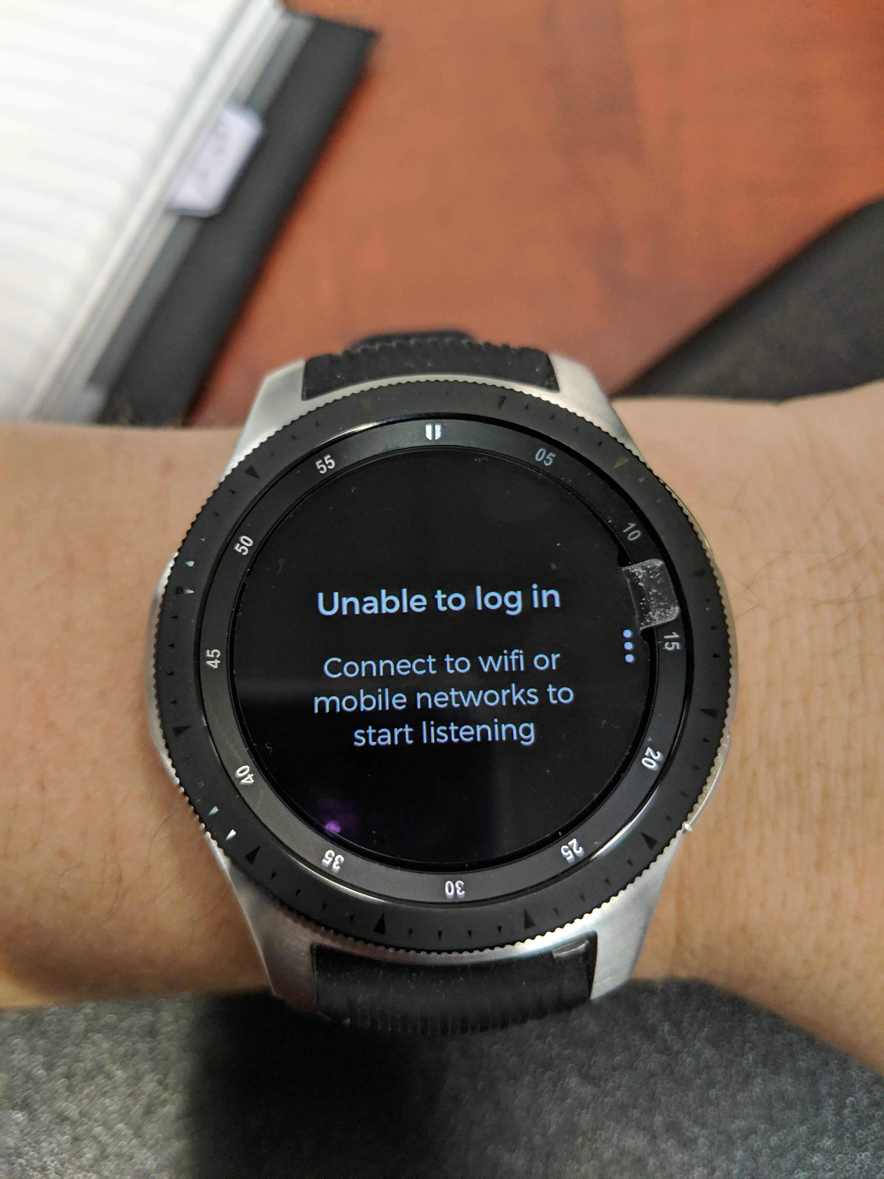 Unable to log into spotify app gear s3 e11